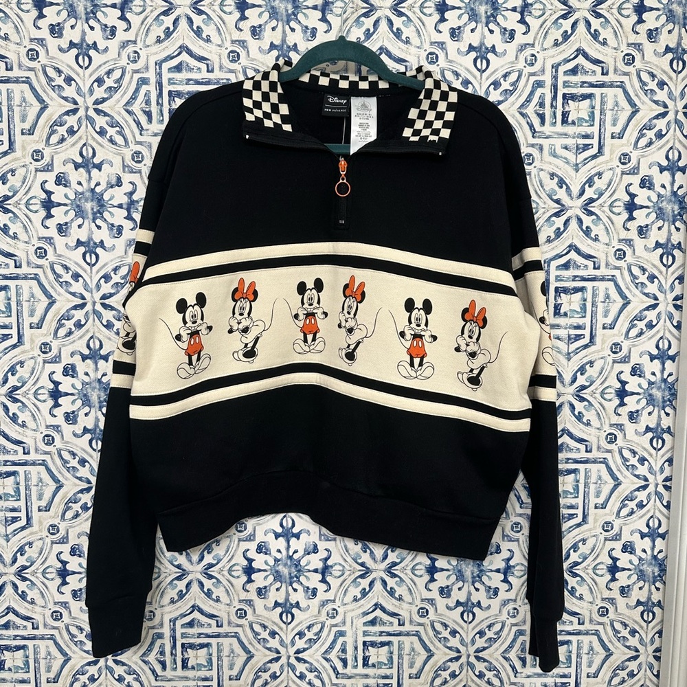 NWT Disney Her Universe Halloween Quarter Zip